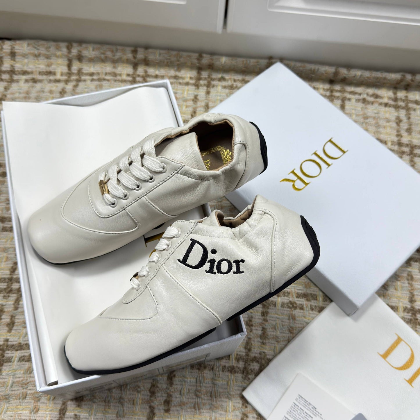 CD 26s Cœur Sneaker Off White Leather 695459