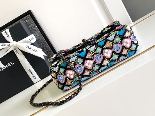 CC 24a Flap Bag 20cm Sequin Satin Black Hardware