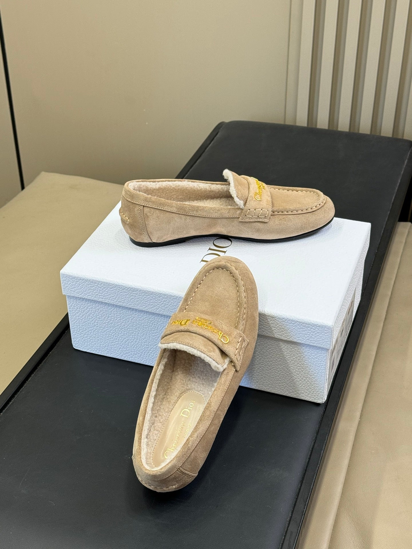 CD Alps Dior Boy Loafer Taupe Suede Wool 561809