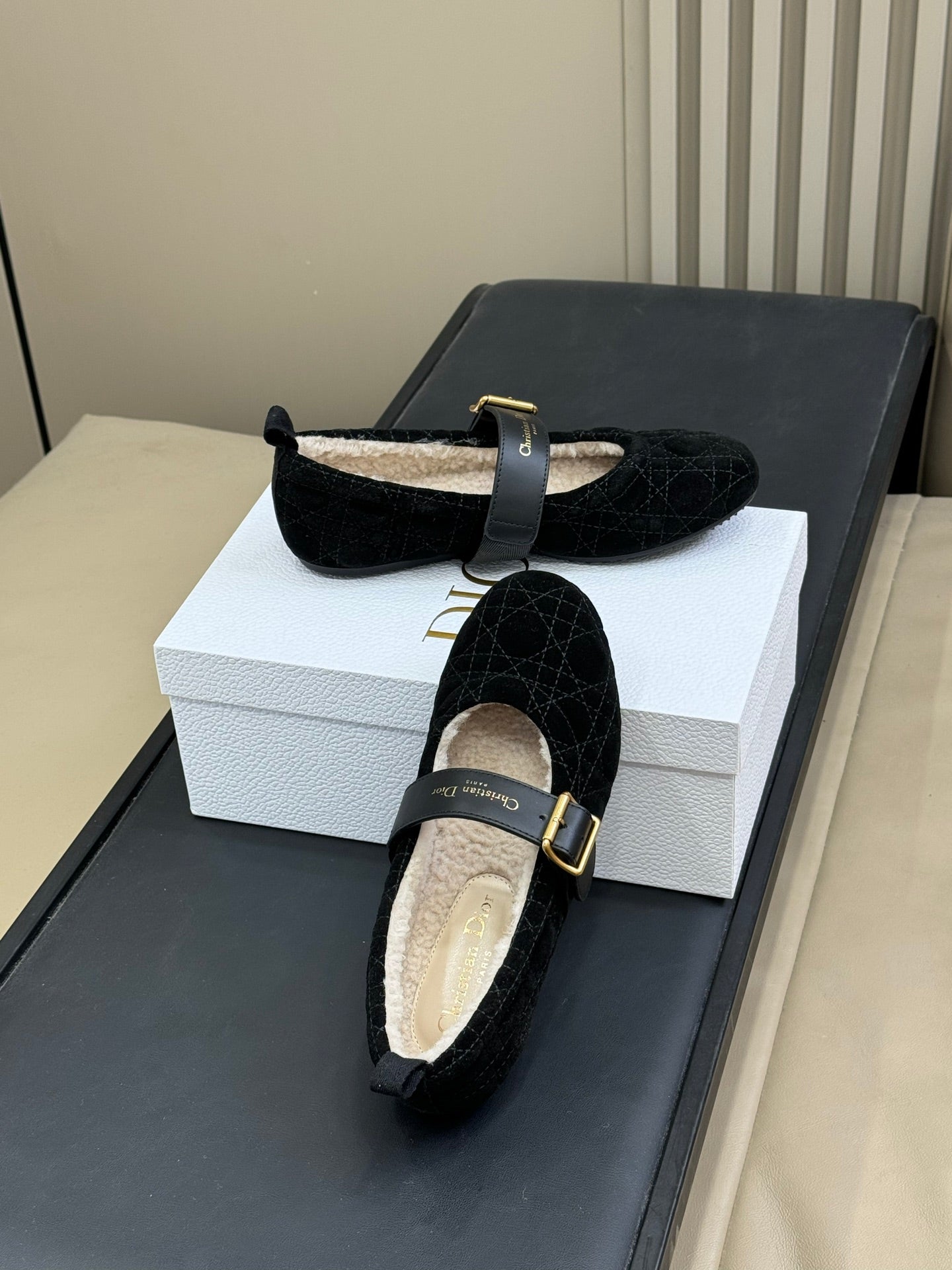 CD Alps Dior Frost Ballet Flat Black Suede Wool 561807