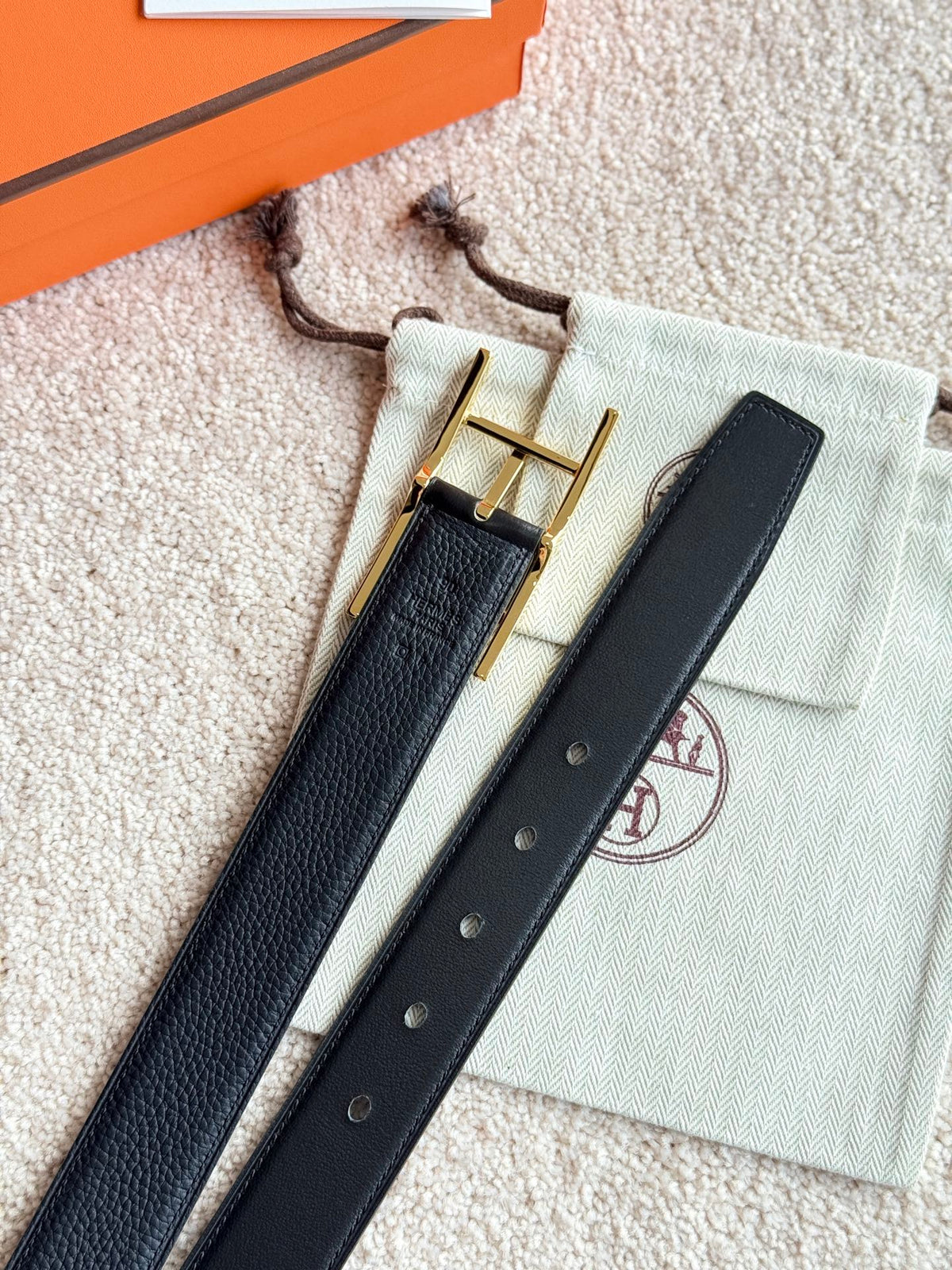 HM Gold Quentin Reversible 32mm Belt Black Leather 188087