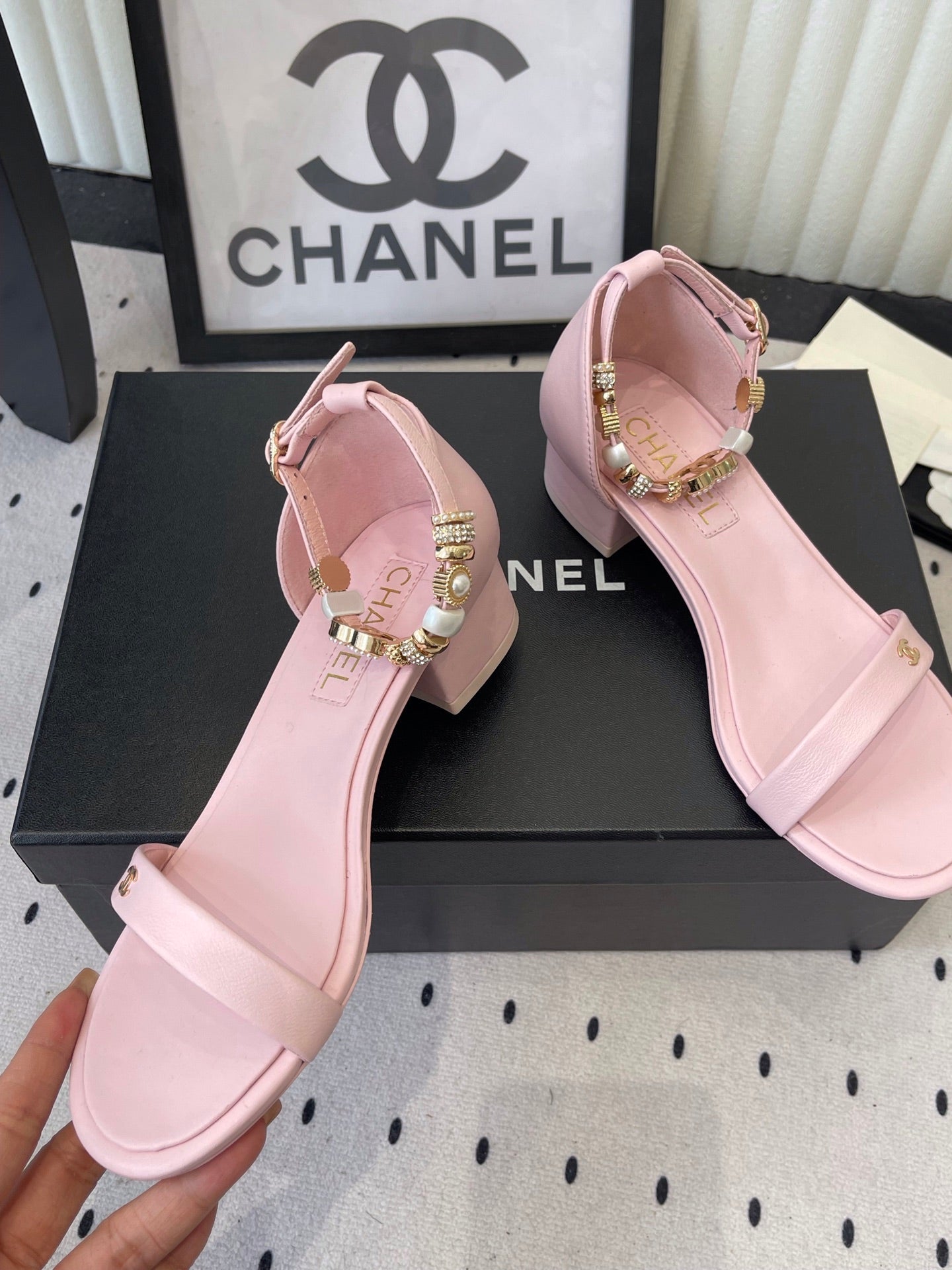 CC 26s Sandals 35 Light Pink Sheepskin 650104