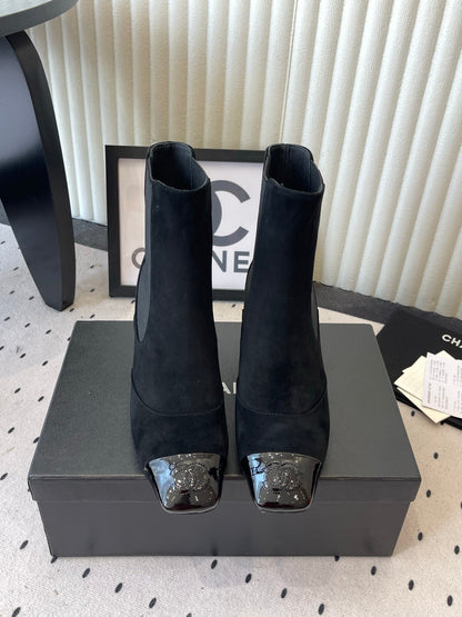 CC 26s Chelsea Ankle Boots 6cm Black Suede 105780