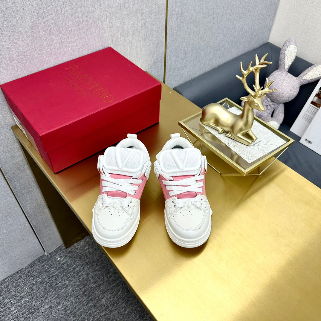 One Stud Sneaker Garavani Calfskin Fabric Light Pink White