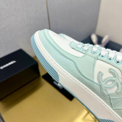 CC 24C Cruise Sneakers Light Turquoise White Cotton 980940
