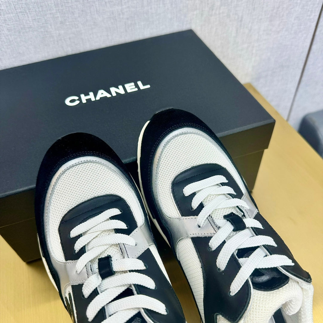 CC 26s Metallic Casual Sneakers Black White Mesh Leather 981006