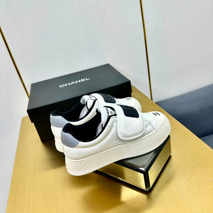 CC Velcro Strap Sneaker Black White Sheepskin 832627