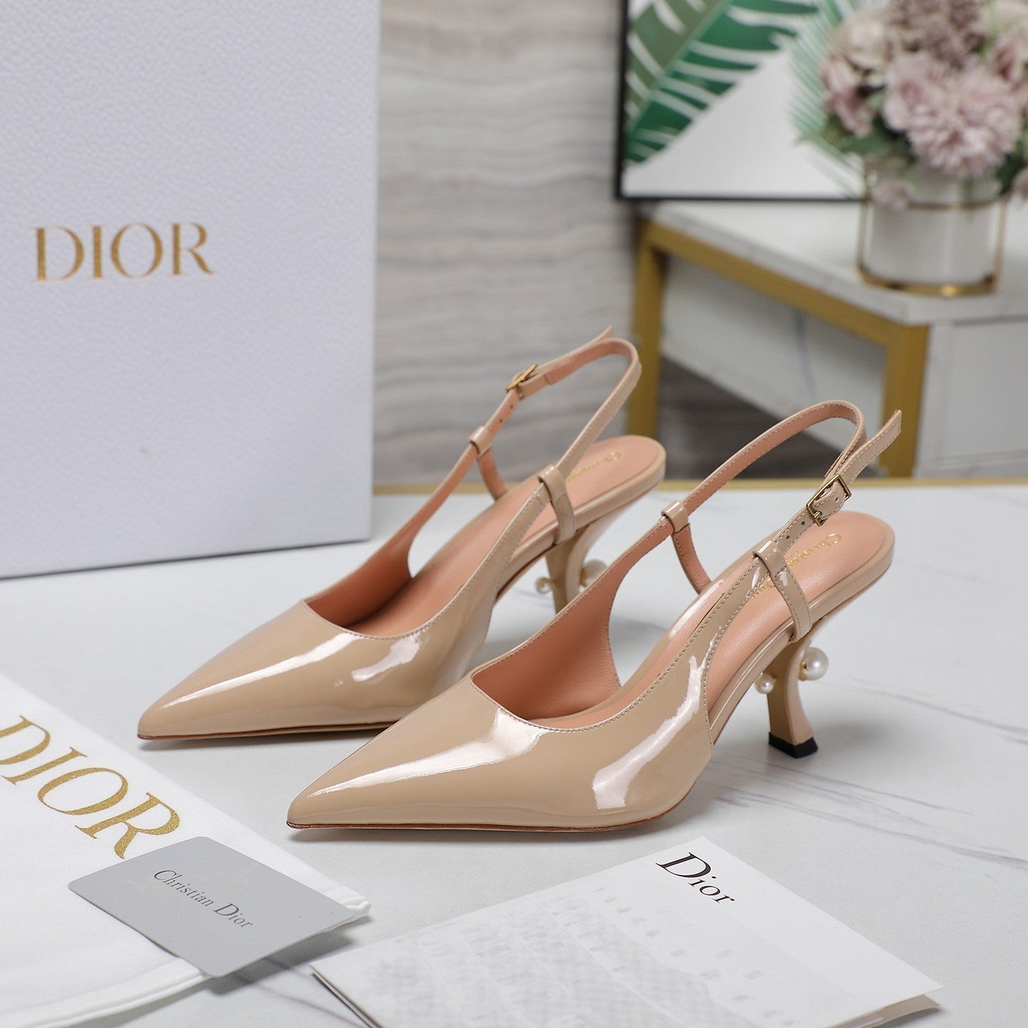 CD Tribales Slingback Pump Glossy Beige Cowhide