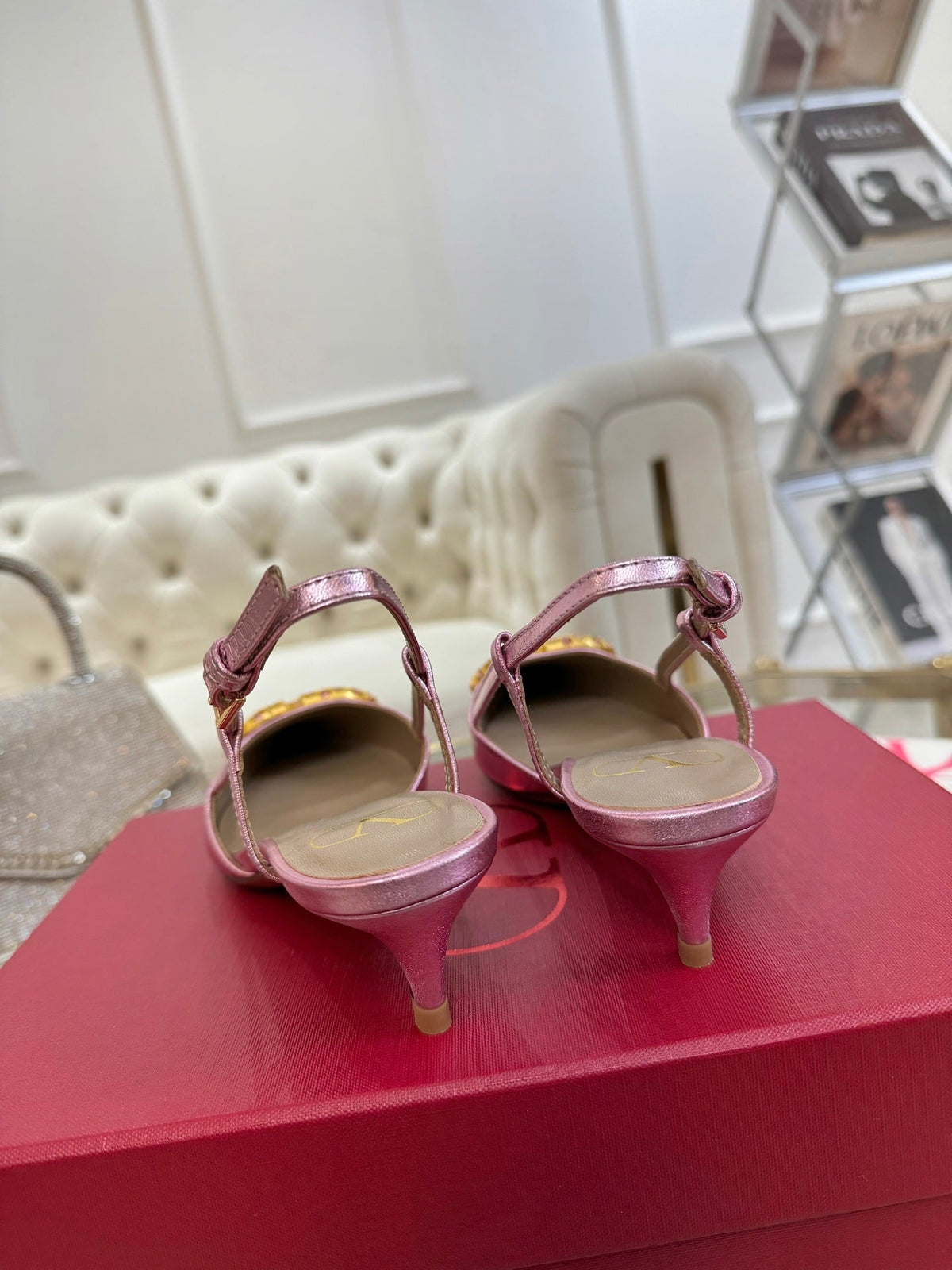 VT Vlogo Signature Pink Slingback Cowhide