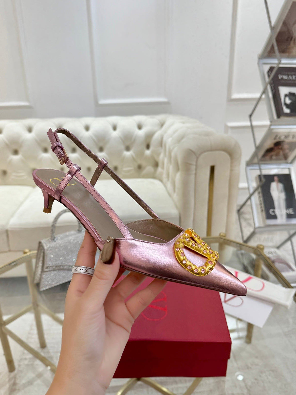 VT Vlogo Signature Pink Slingback Cowhide