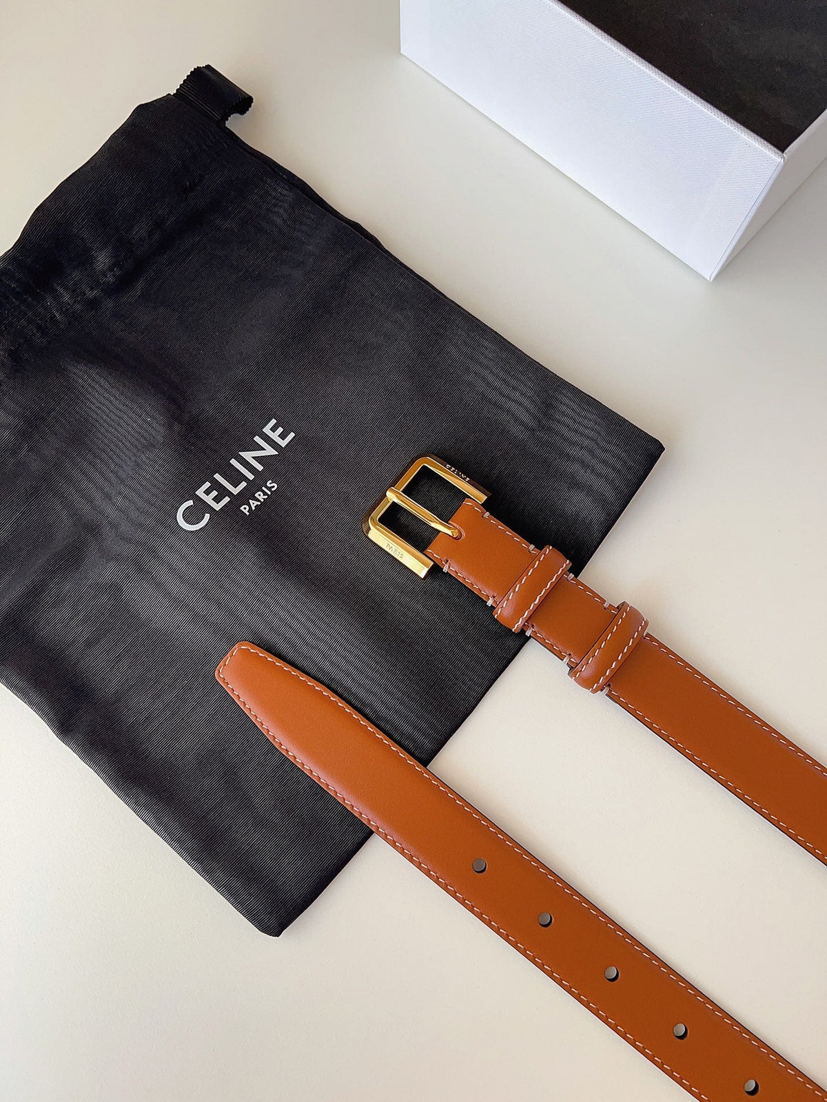 CL Gold 25mm Triomphe Camel Brown Cowhide 616408