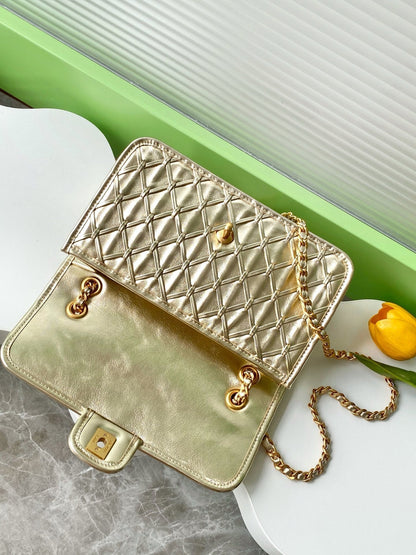 CC 25C Flap Bag 25cm Gold Metalic Quilted Lambskin