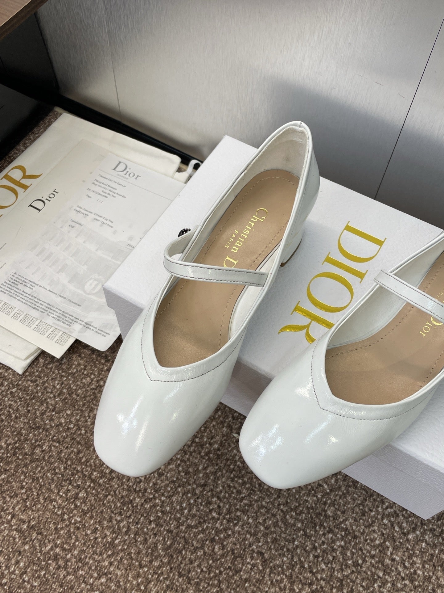 CD Chunky Heel Round Toe Ballet White Patent Leather 524206