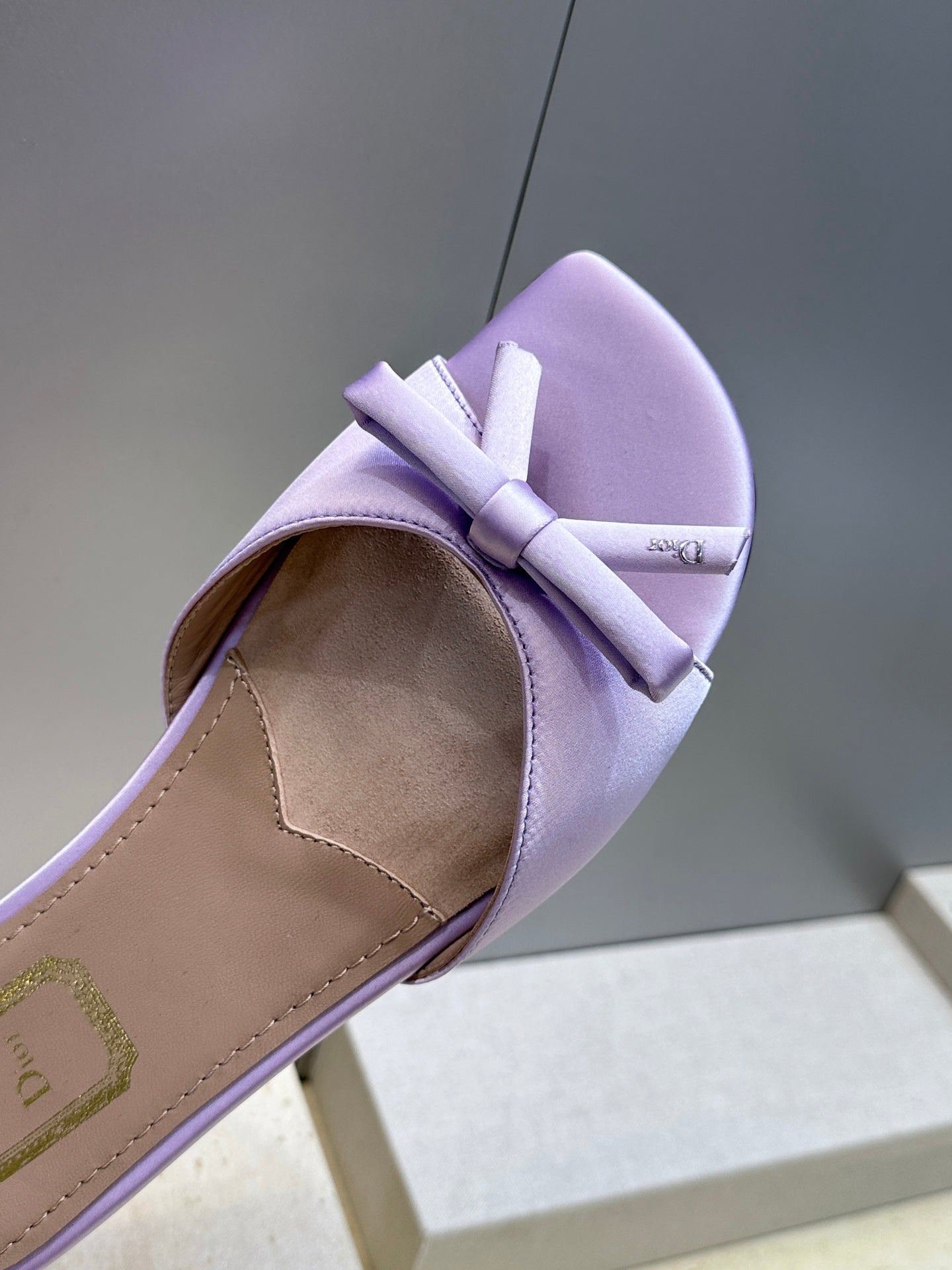 CD Dior Bow Slides Light Purple Satin 884664