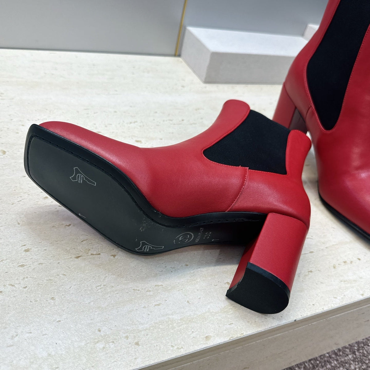 CC 26S Chelsea Ankle Boots 7.5cm Red Calfskin 118741