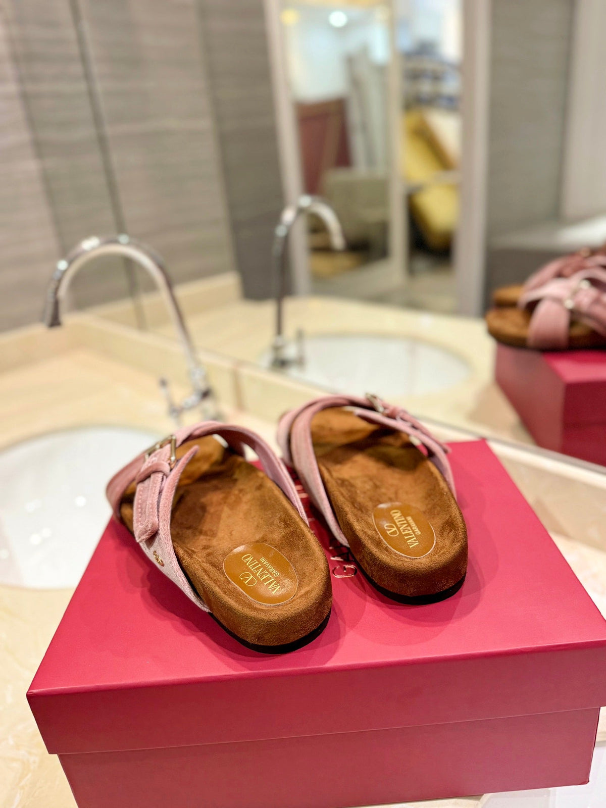 VT 26s Fussfriend Slides Pink Brown Velvet Suede 985428
