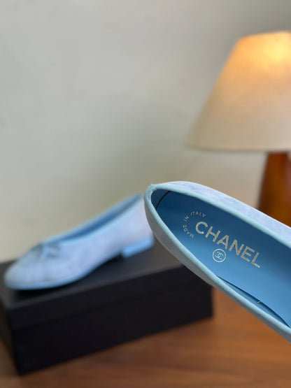 CC 26s Ballet Flat Light Blue Suede 938180