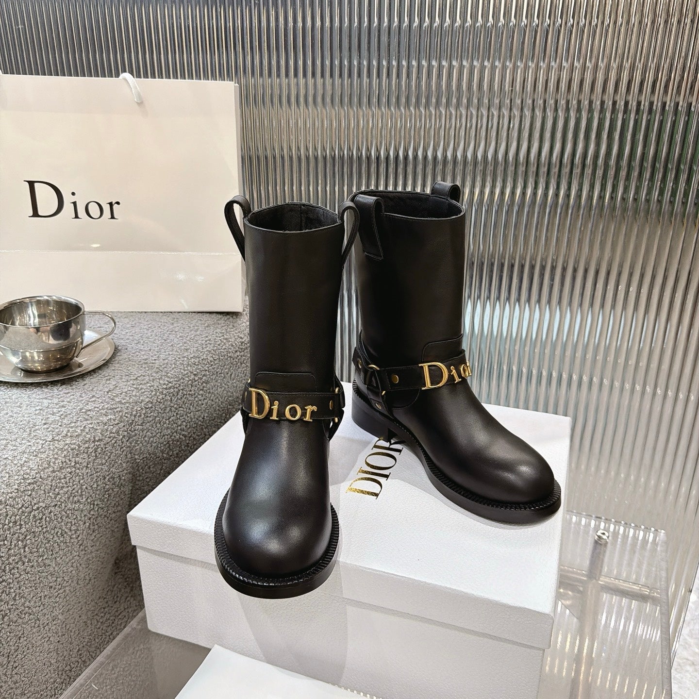 CD 26s Bolt Ankle Boot Black Calfskin 924109