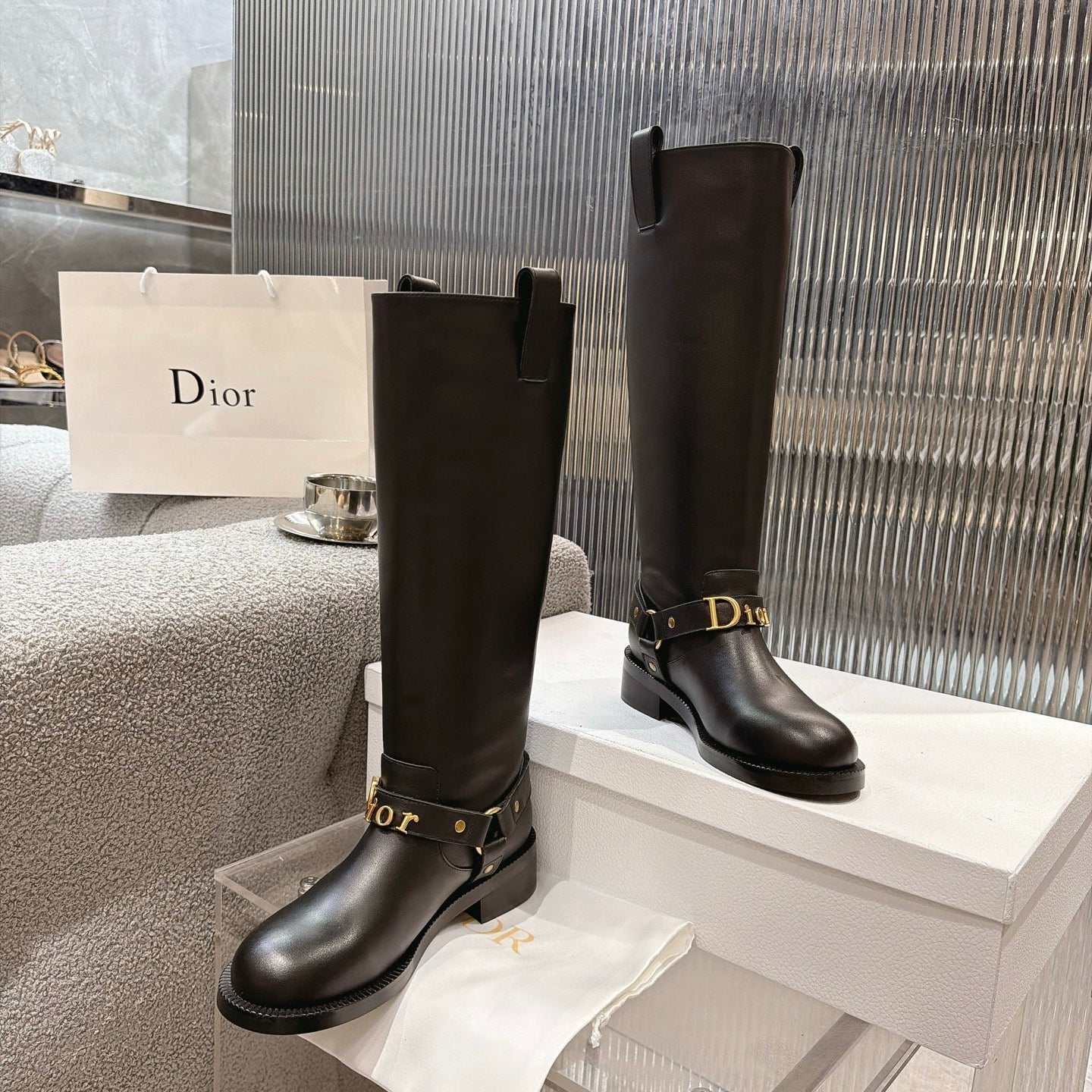 CD 26s Bolt Long Boot Black Calfskin 924107