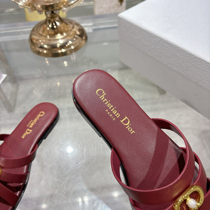 CD 26 Flat Sandals Dark Red Leather 592261