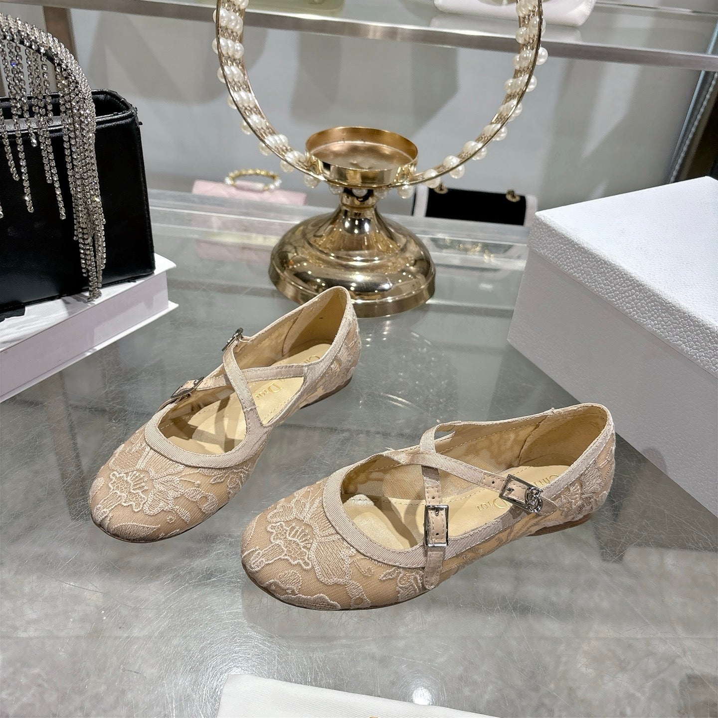 CD Very Ballet Flat Beige Lace 679840