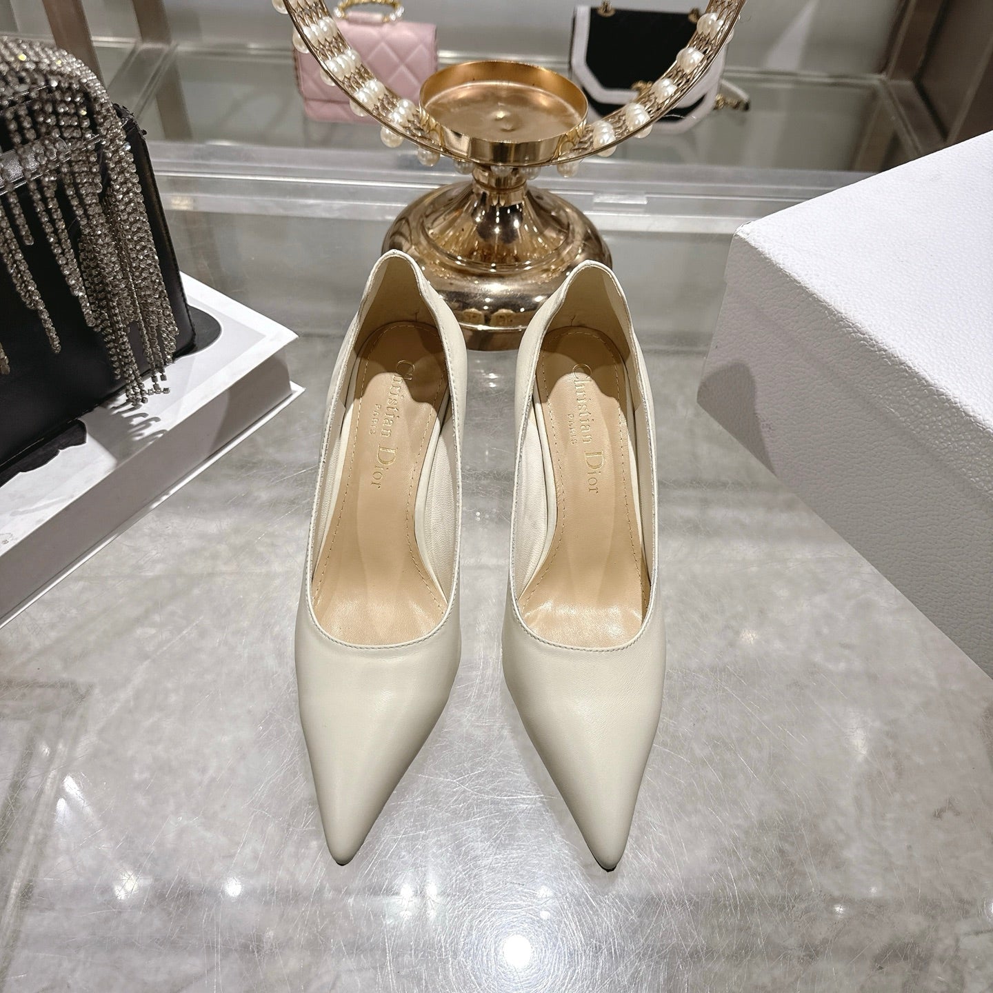 CD 26s Icon Pump 8cm Ivory Supple Calfskin 679846