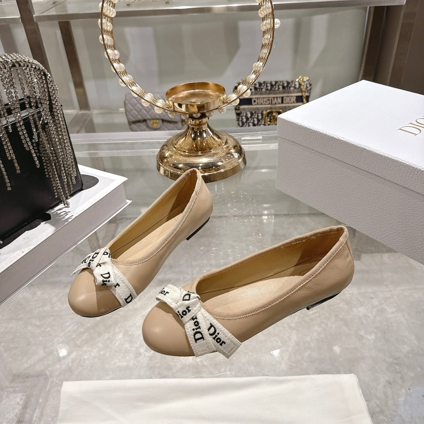 CD 26 Bow Ballet Flat Embroidered Sheepskin