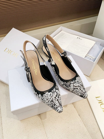 CD 26s J'Adior Jacquard Embroidered Slingback 6.5  Black Patent Leather 614928