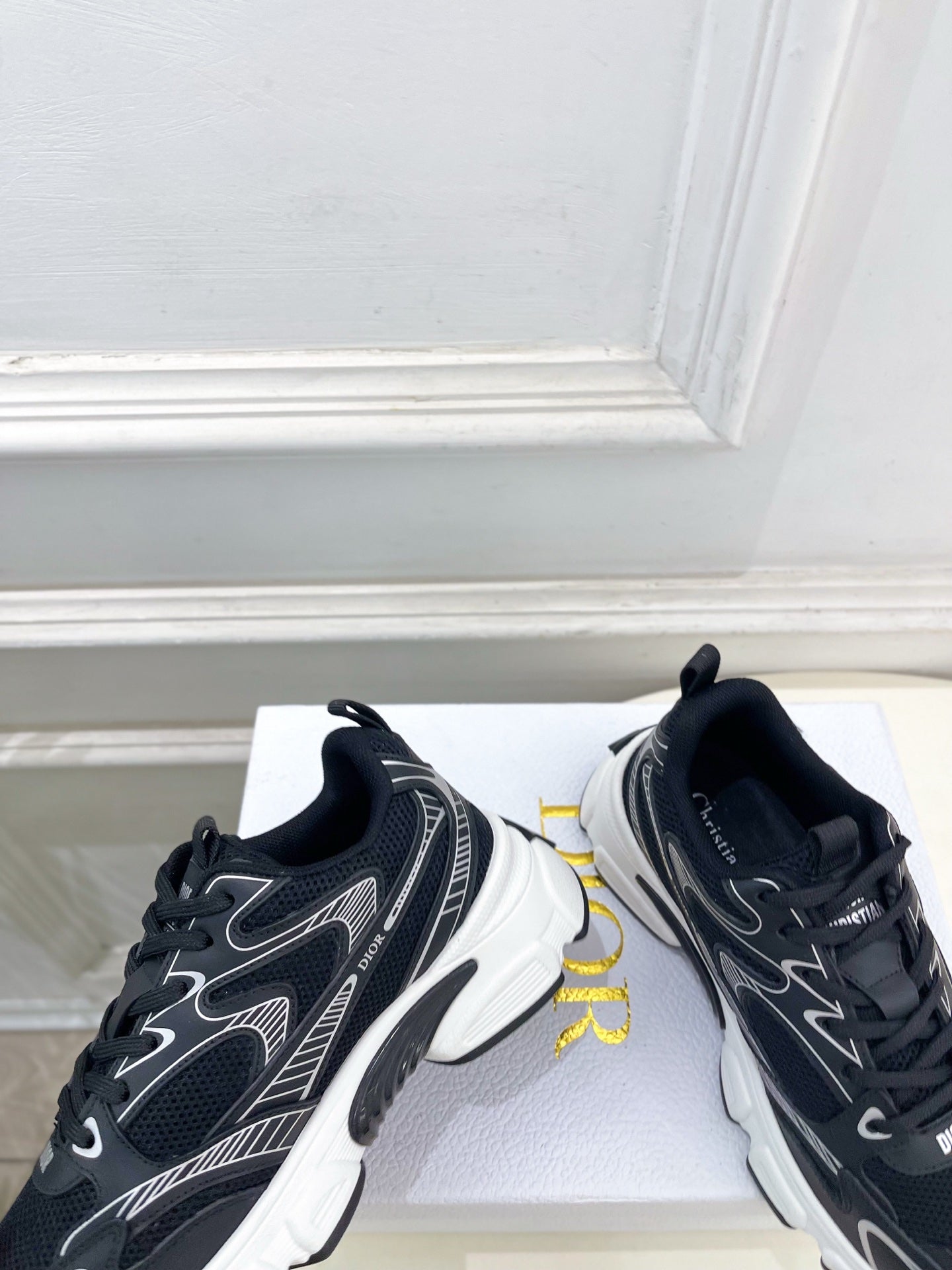 CD SS26 B30 Sneakers Black Cowhide Mesh 631928