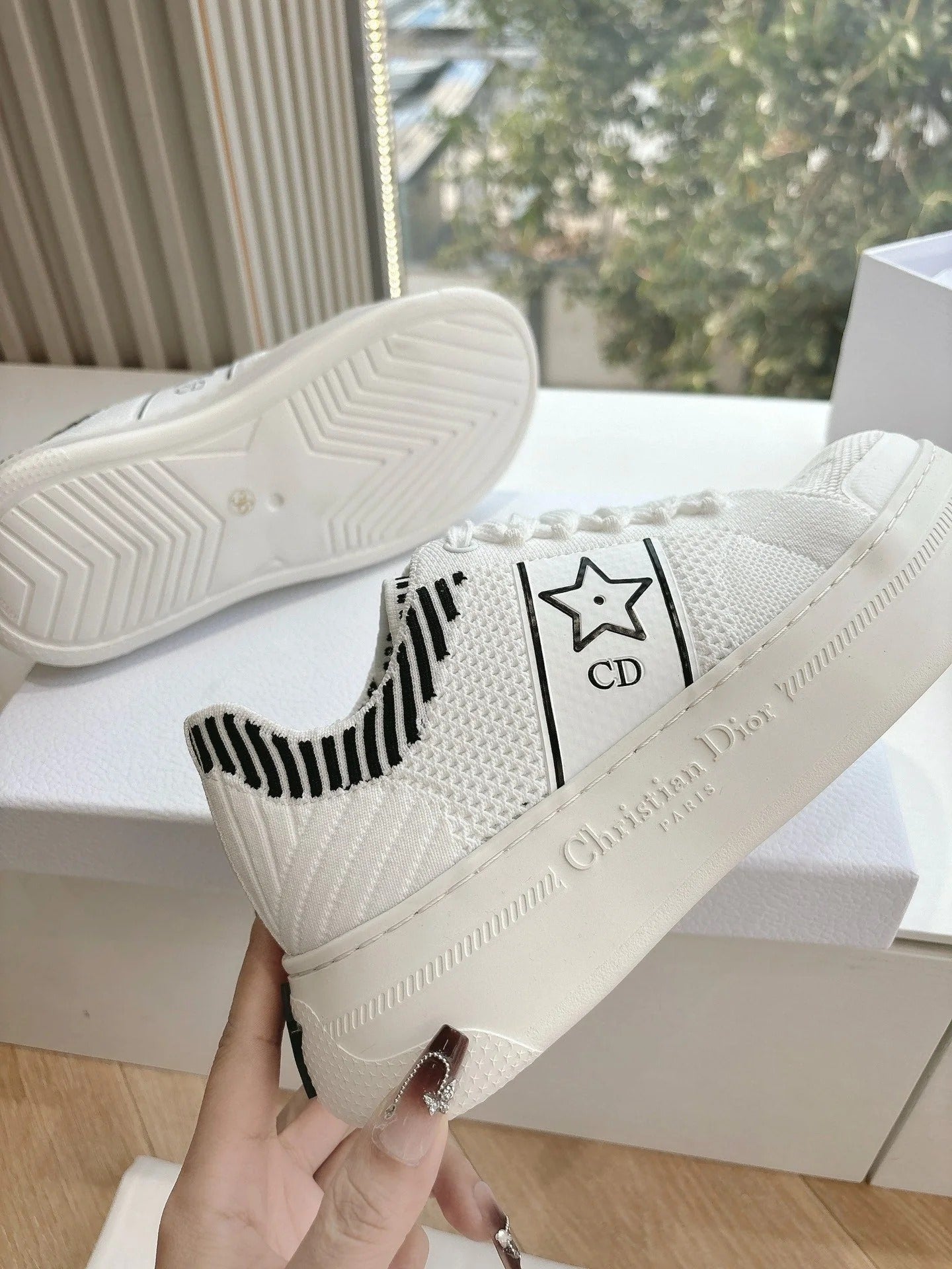CD 26s Sneaker 45 White Canvas Cowhide 648334