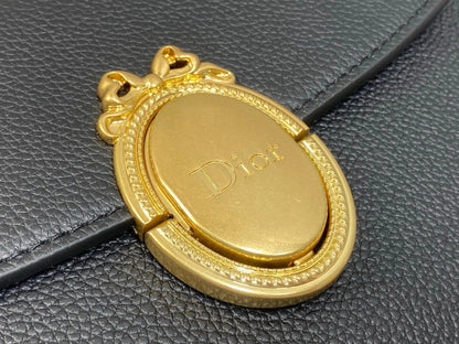 CD 2026 Médaillon Flap Bag 23cm Grained Calfskin