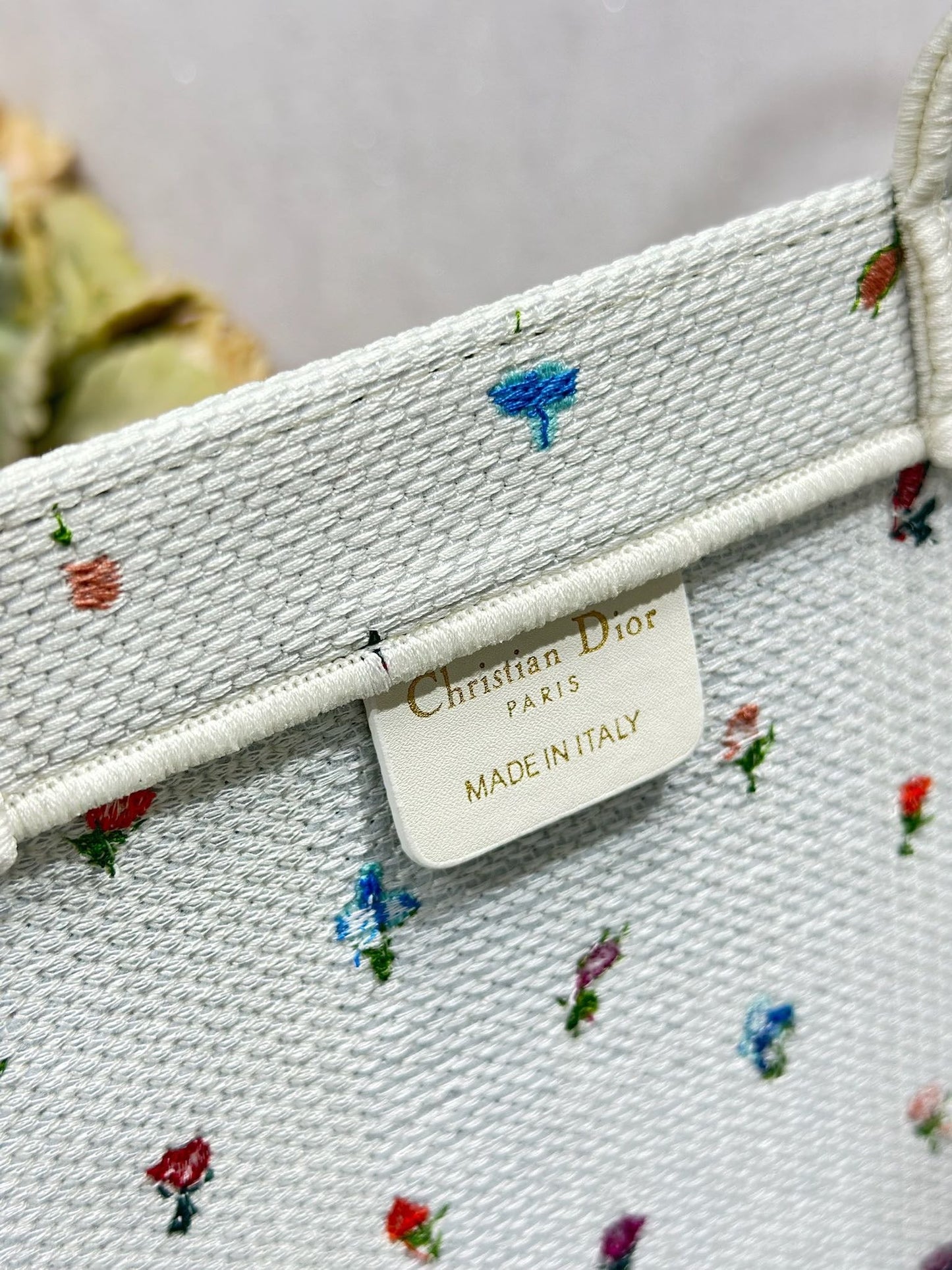 CD 2026 Book Tote Bag White Multicolor Revolution Flowers Embroidery Canvas 288406