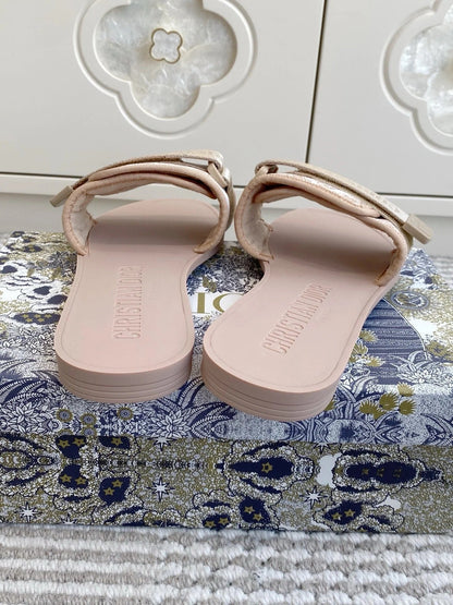 CD 26s Flat Slippers Nude Pink Canvas Rubber 648132