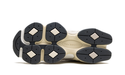 9060 "Moonrock Linen" U9060EEB