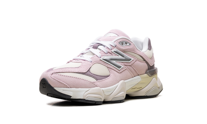 9060 GS "Pink White" GC9060BE
