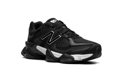 9060 "Shoe Palace - Black/Silver" U9060PNR