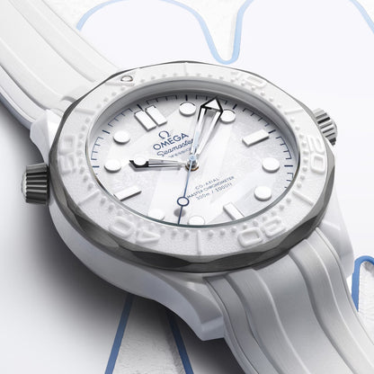 Seamaster Diver 300M Milano Cortina 2026 43.5mm - White on Rubber Strap