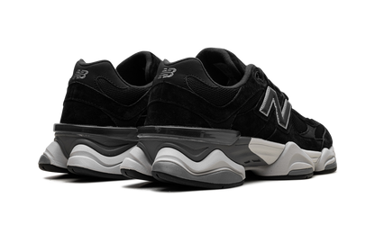 9060 "Black Phantom" U9060JBK