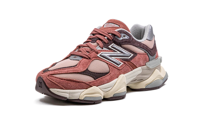 9060 "Mineral Red/Truffle" U9060TRU