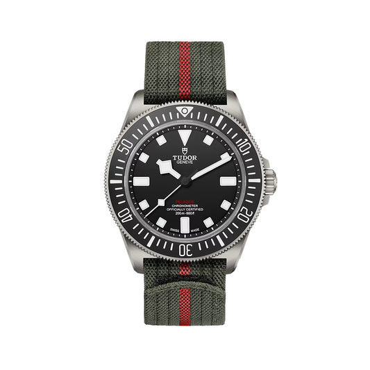 Pelagos FXD Titanium 42mm - Black on Fabric Strap w/ Extra Rubber Strap
