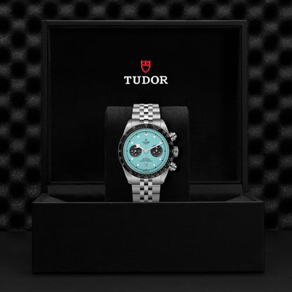 Black Bay Chrono 41mm - Turquoise on Bracelet