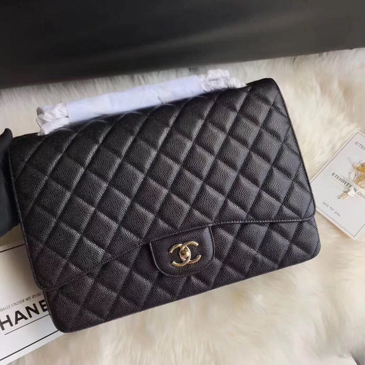 FLAP BAG 33CM BLACK CAVIAR SILVER HARDWARE