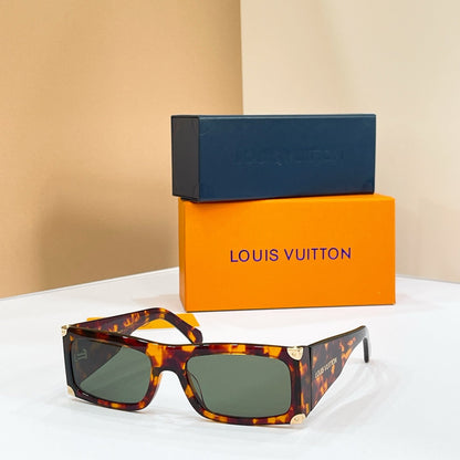 LOUIS VUITTON Sunglasses Z3158U