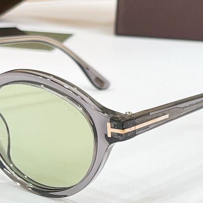 TOM FORD Eyeglasses TF1332