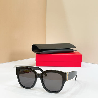 SAINT LAURENT Sunglasses SL M95