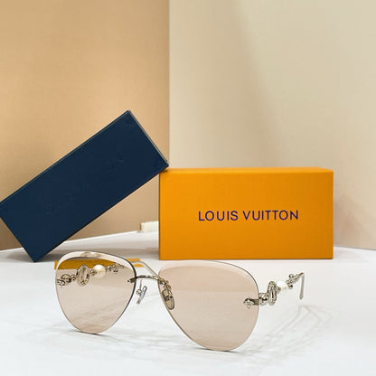 LOUIS VUITTON Sunglasses Z3318U