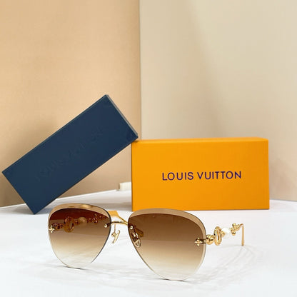 LOUIS VUITTON Sunglasses Z3318U